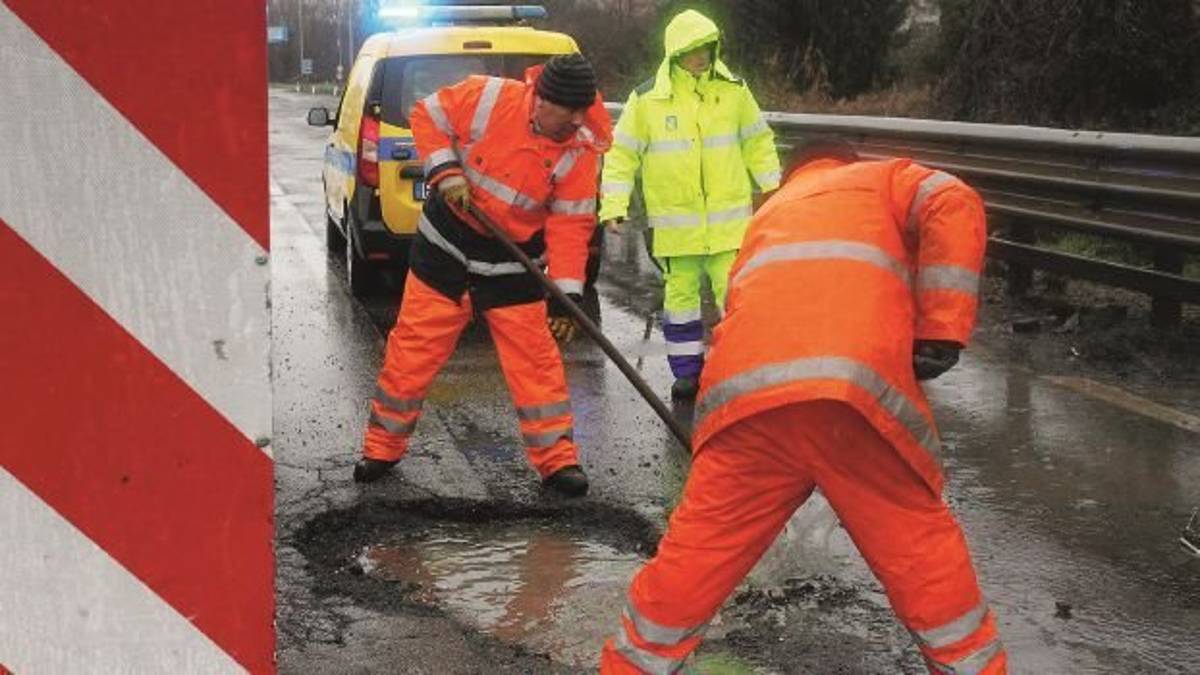 Emergenza buche nelle strade ravennati: ecco il piano speciale del Comune