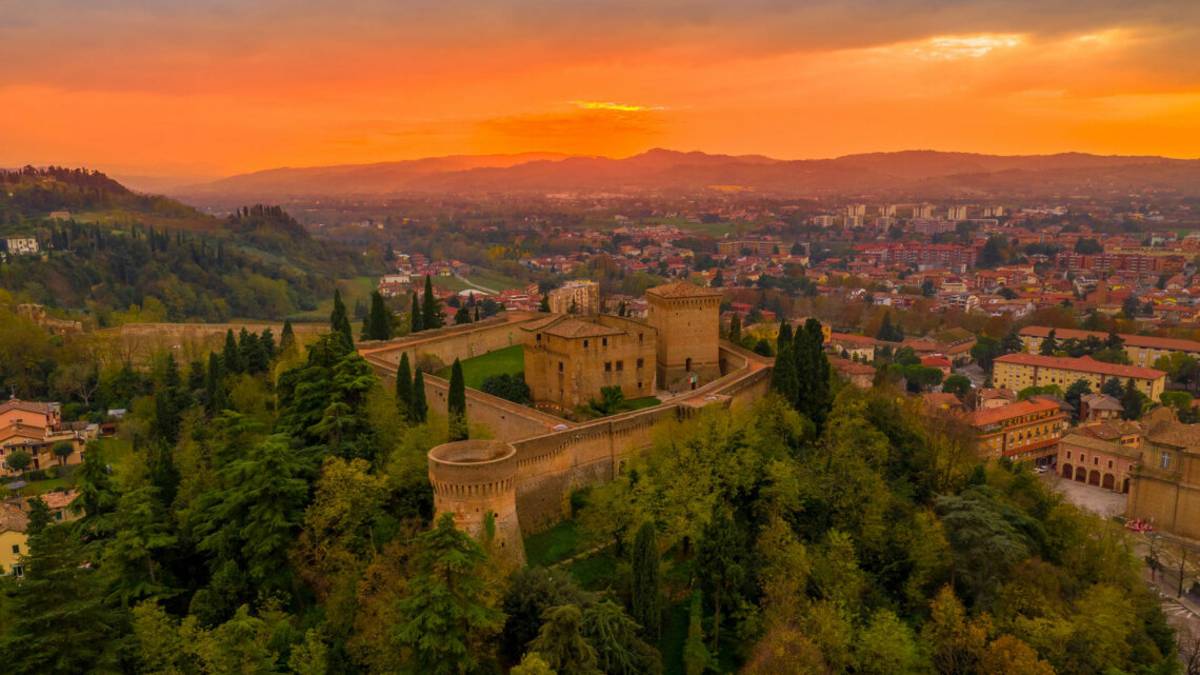 Matrimonio per 178 coppie nel 2020 a Cesena: calo del 24%