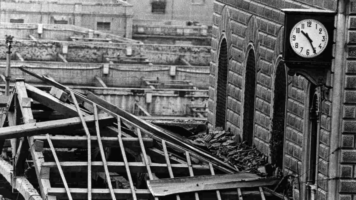 La strage di Bologna raccontata ai piccoli con il libro illustrato dello Stato Sociale