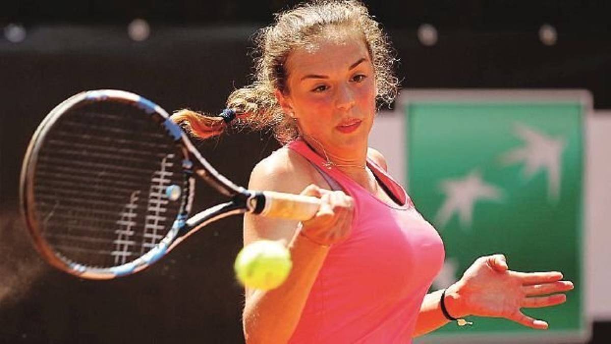 Lucia Bronzetti ci prova a Sharm