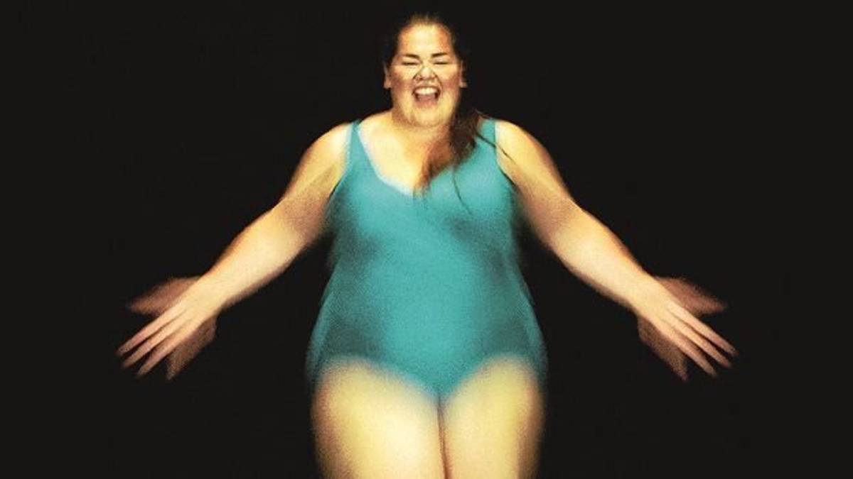 Una poetica, ironica sfida tutta R.osa per Claudia Marsicano