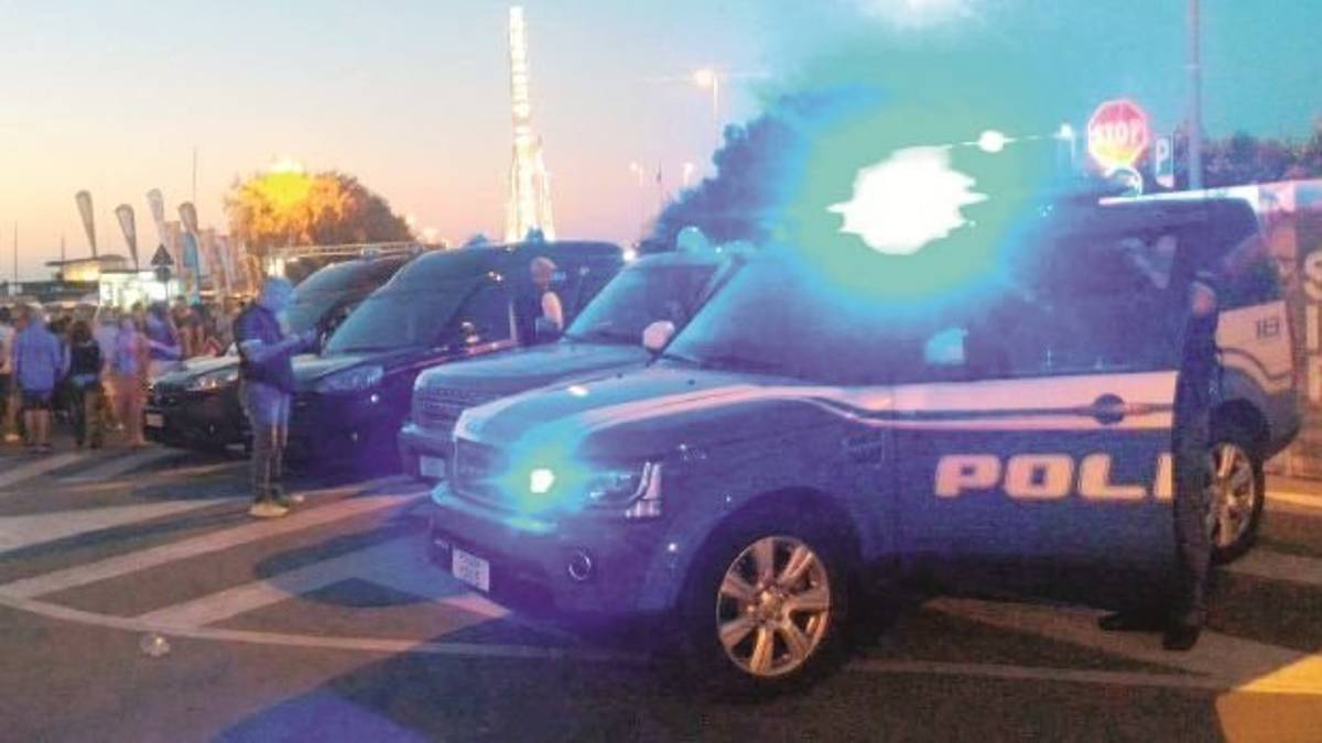 Ragazzo di Cesena preso a pugni e rapinato a Rimini: catturati gli aggressori
