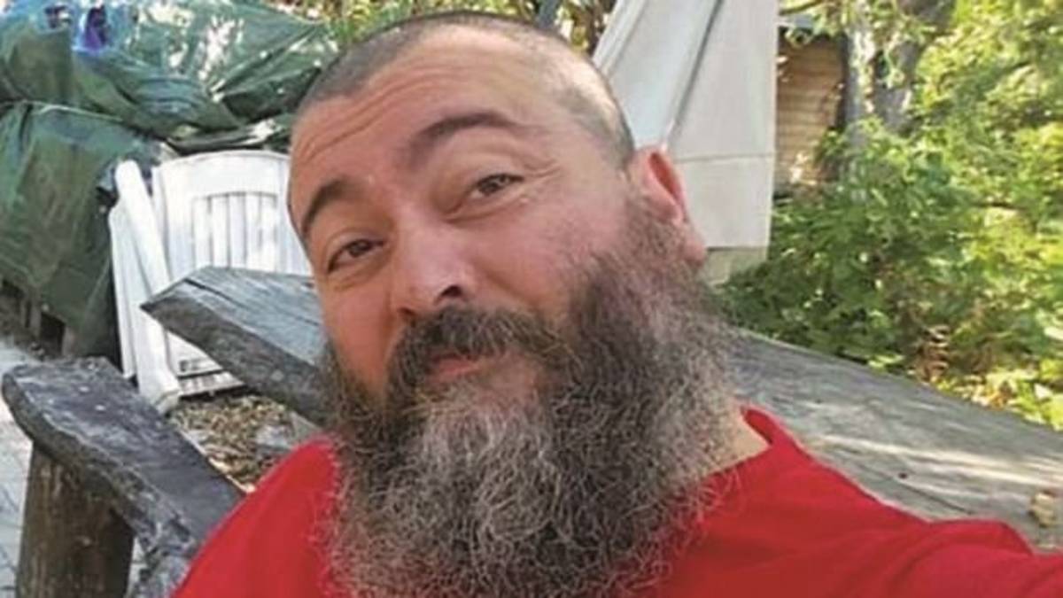 Riccione, l'appello sui social di Martino: Vorrei conoscere mio padre, lo cerco da 20 anni