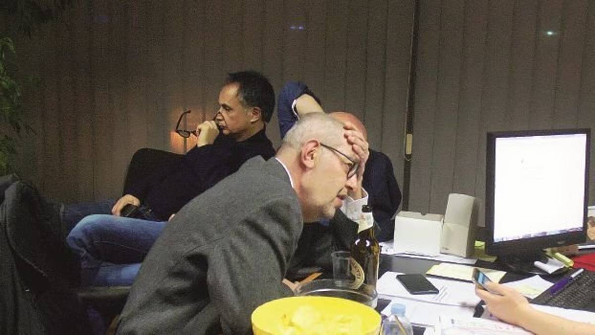 Il Pd cerca di raccogliere i cocci. «Ma non faremo la stampella»
