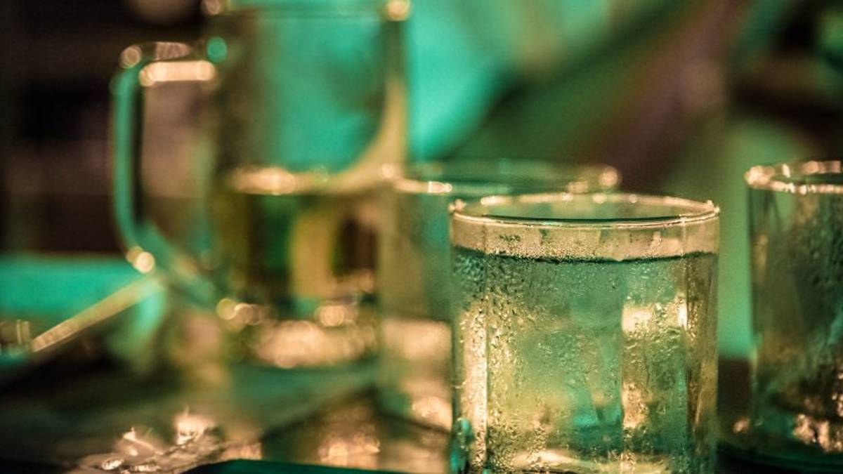 Cesena, minorenne trovata ubriaca e priva di sensi sul bus