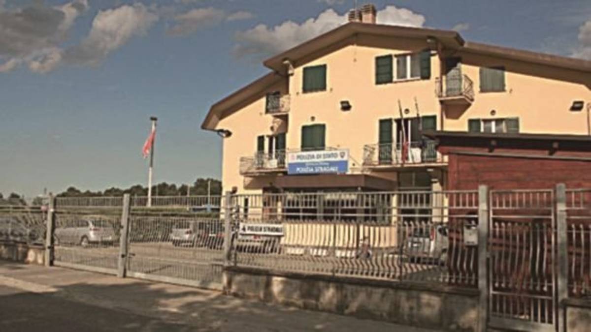 Mazzette: i vertici della Polstrada patteggiano, rinviati a giudizio 28 agenti