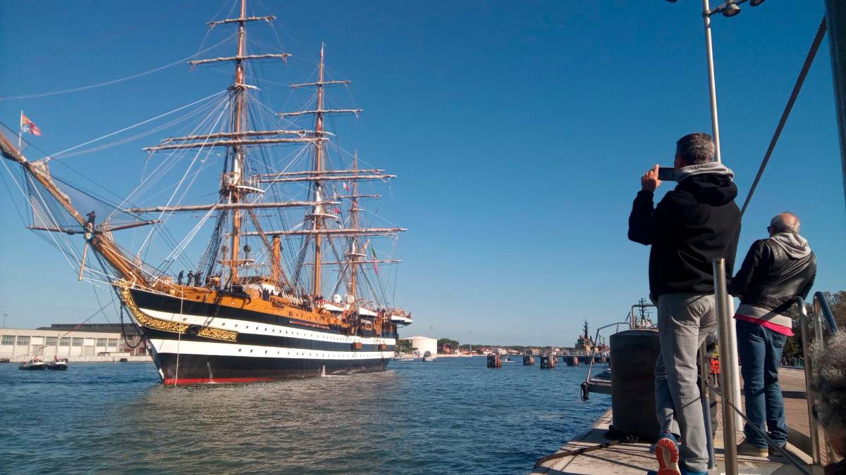 Ravenna, è arrivata l’Amerigo Vespucci - Gallery