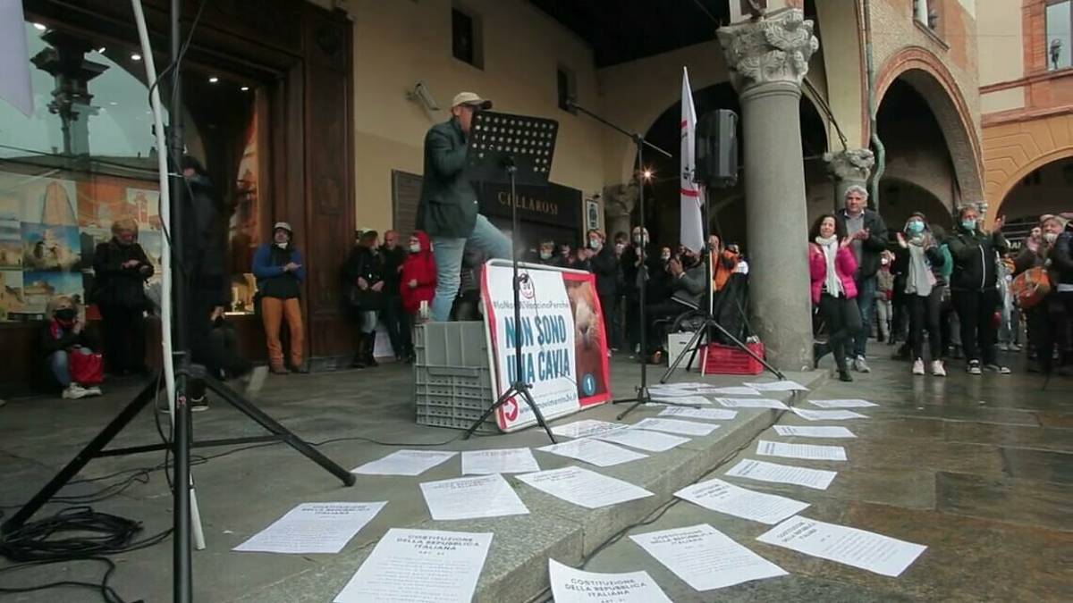 300 no vax a Ravenna: già 11 multe e molti gli identificati VIDEO