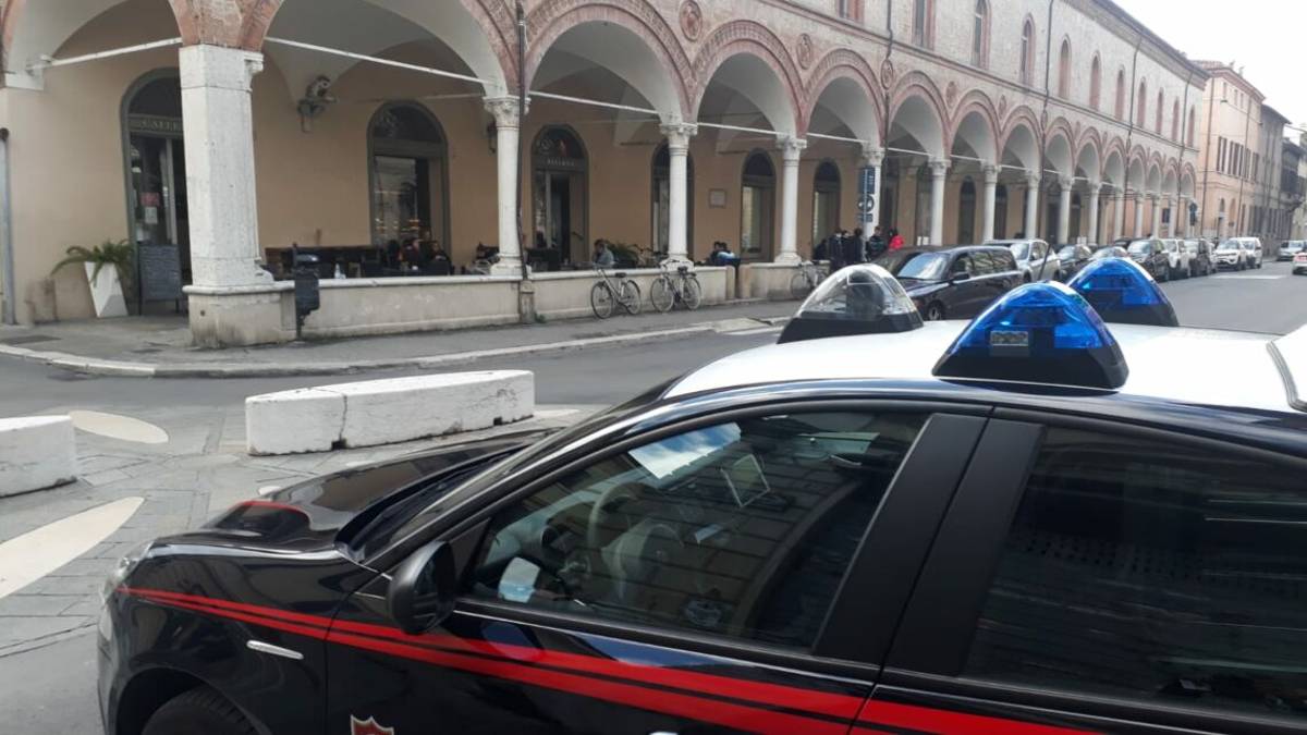 Faenza, picchiato a scuola, lo vendica il padre