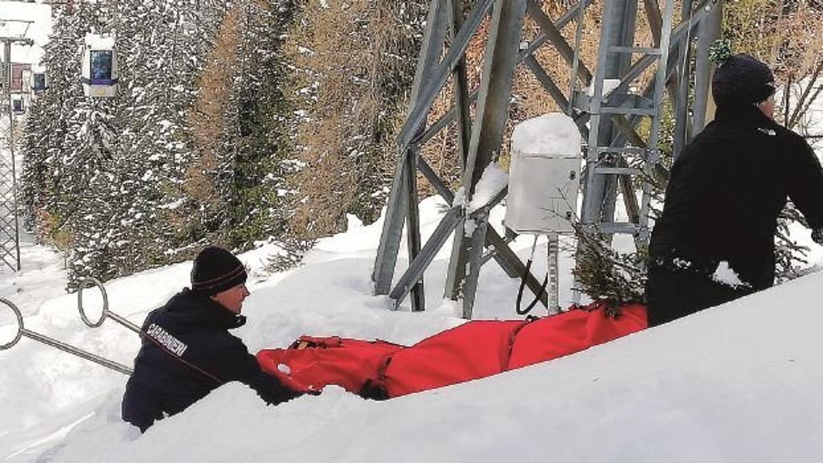 Vola nel burrone con lo snowboard: sammarinese muore a 35 anni