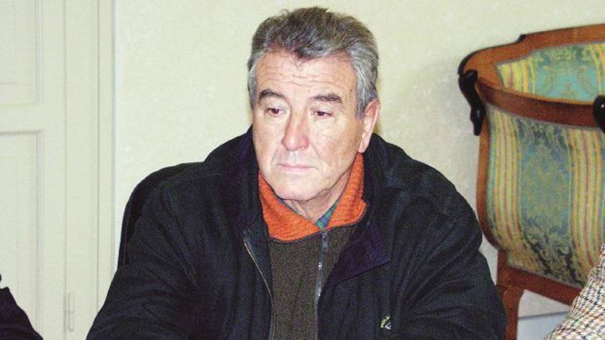 Domani l'addio a De Carolis. Lutto cittadino per un giorno