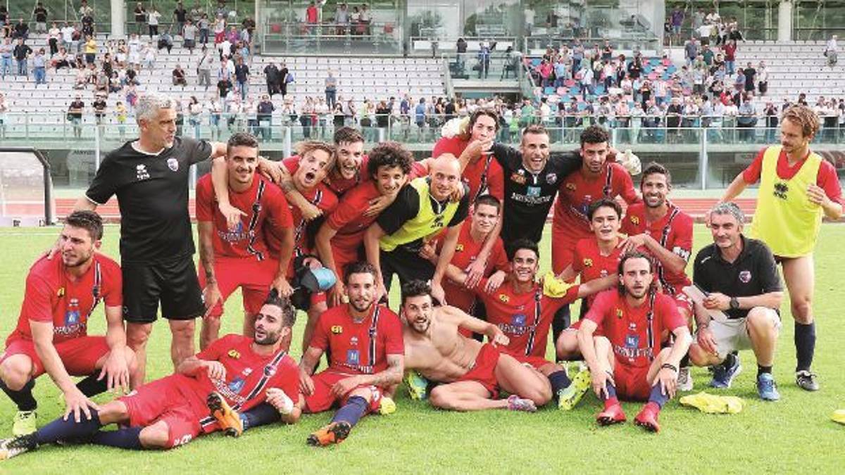 Adeguamento dello stadio alla Serie C tifosi e politica applaudono