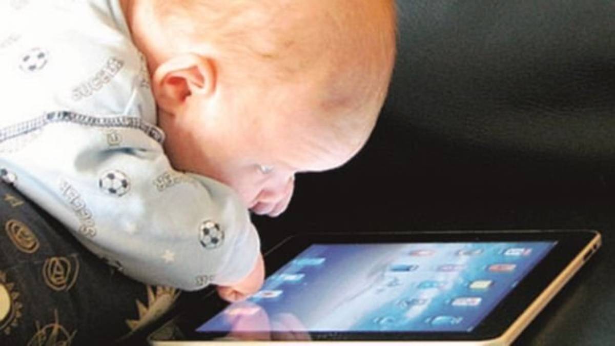 Da Cesena no a smartphone e tablet per i bambini sotto i 2 anni