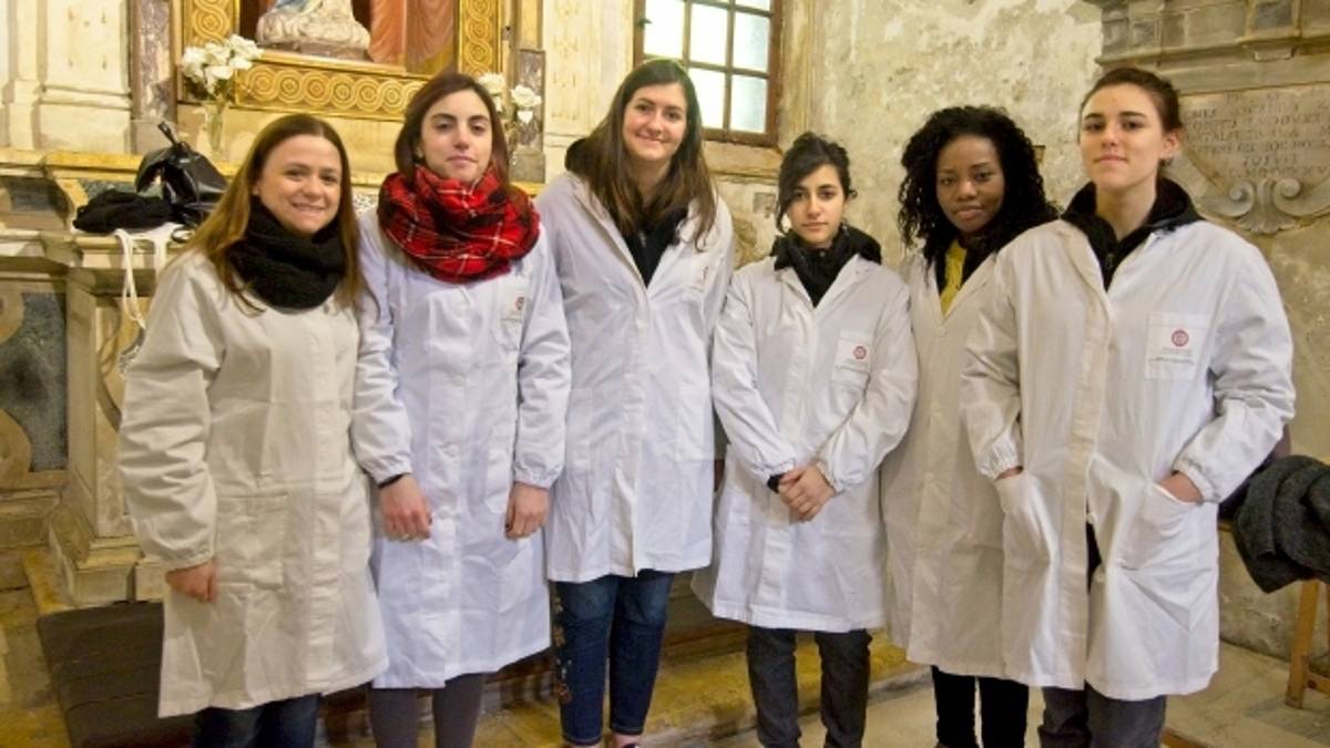 I gioielli nascosti di Sant'Apollinare salvati dalle giovani restauratrici