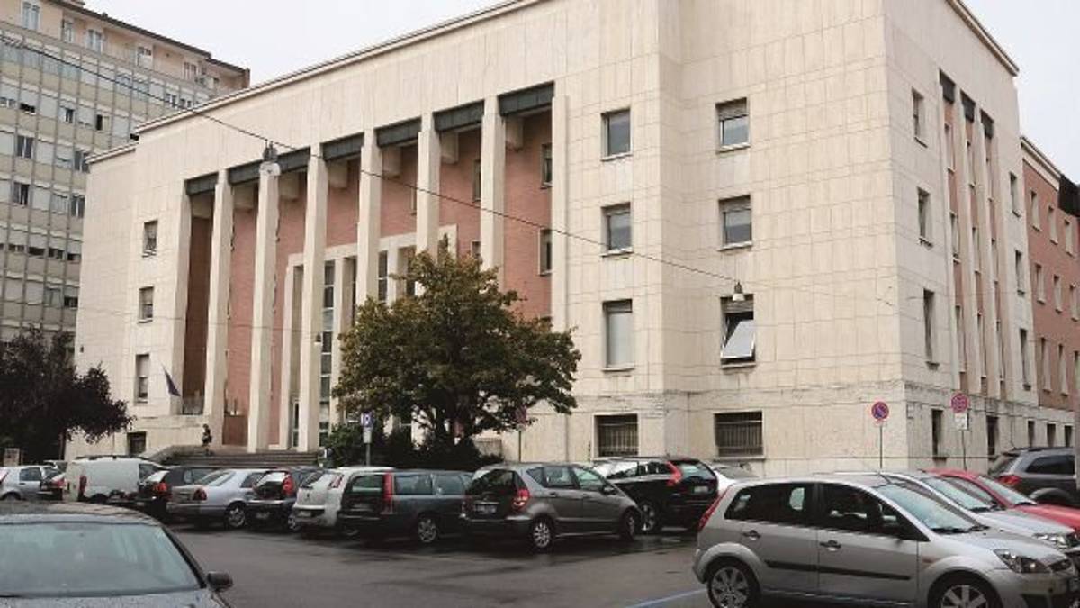 Eredità contesa a Mogadiscio, a Forlì scontro in aula tra fratellastri