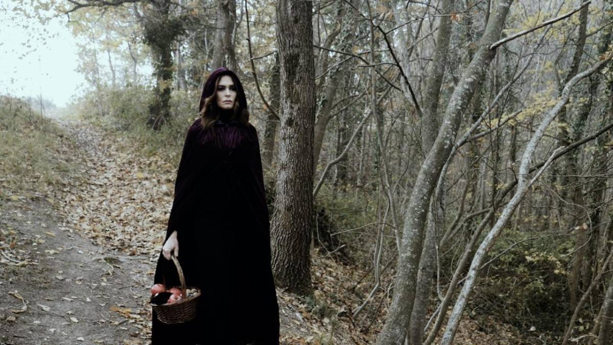 Santa Guerra della regista faentina Samantha Casella al cinema Sarti