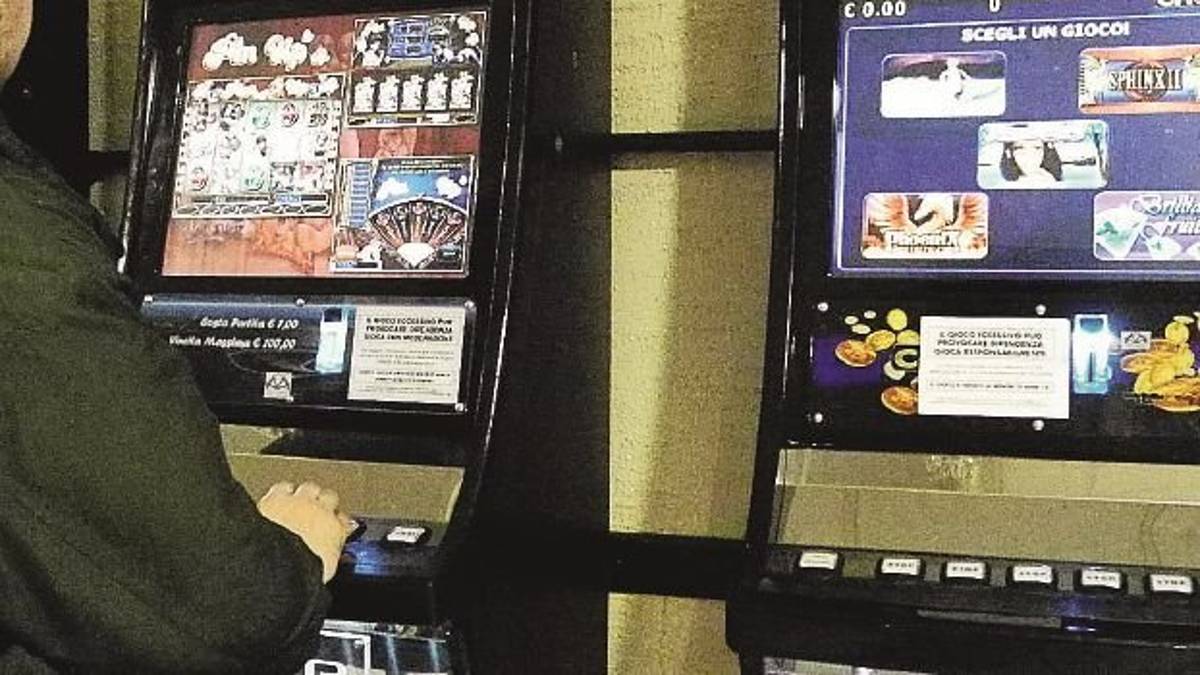 Ludopatie in aumento a Rimini, ogni cittadino si gioca 1.800 euro all’anno