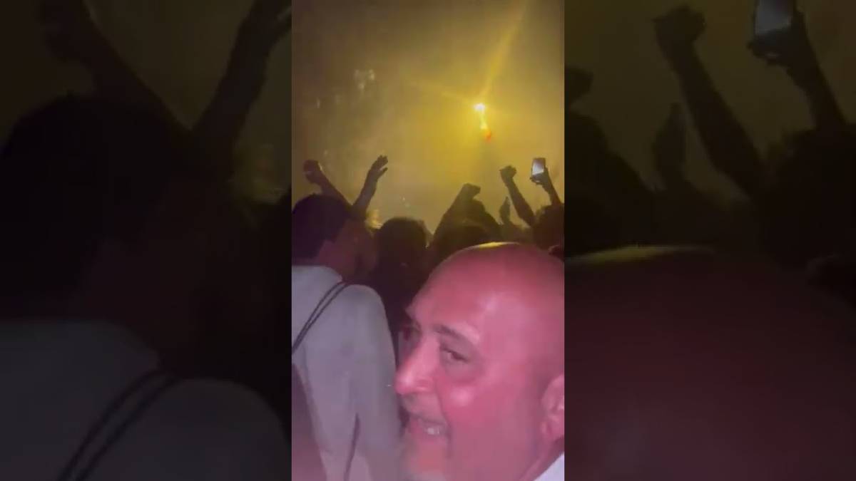 Calcio, il Rimini in C: la festa dei tifosi all'arrivo della squadra VIDEO - GALLERY