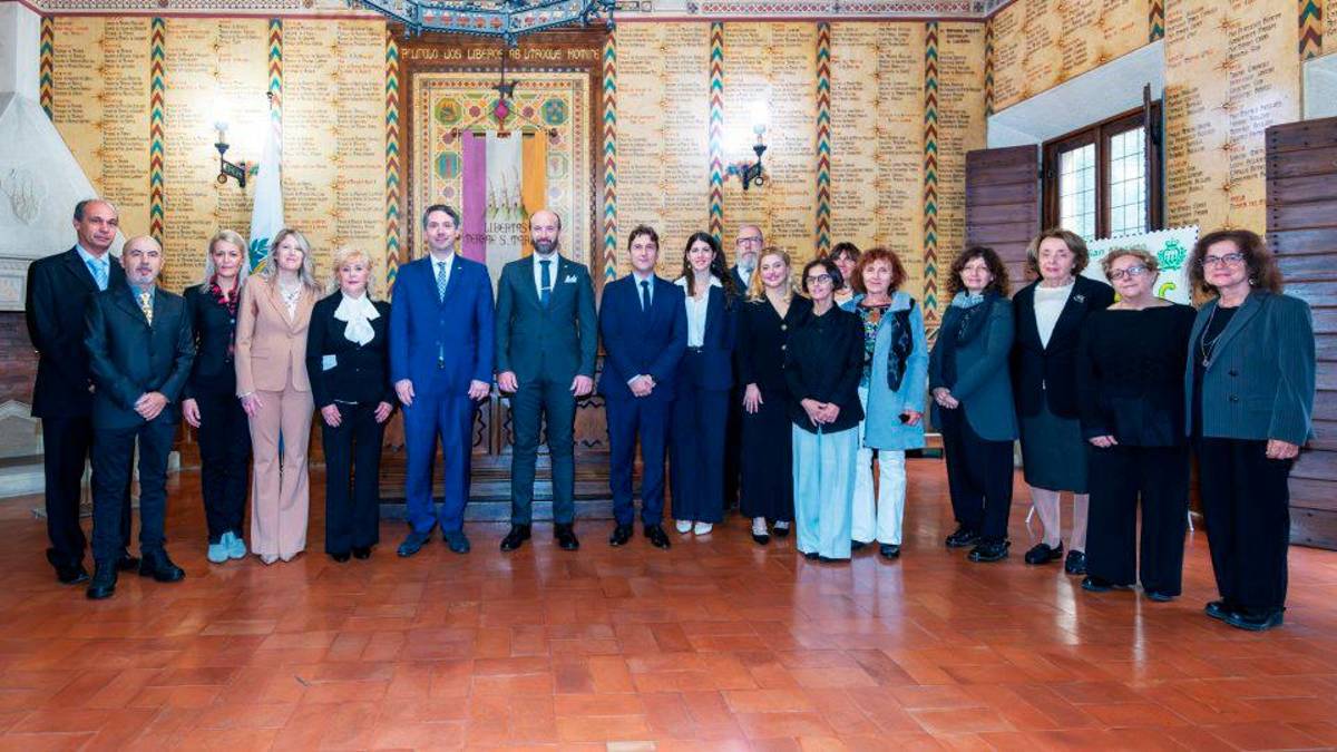 La delegazione ricevuta dai Reggenti