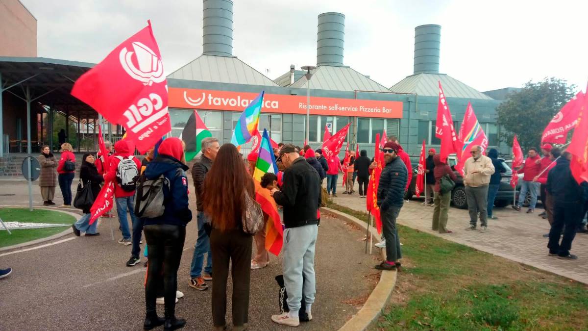 Ravenna, sciopero: Cgil in corteo lungo la Classicana - Gallery