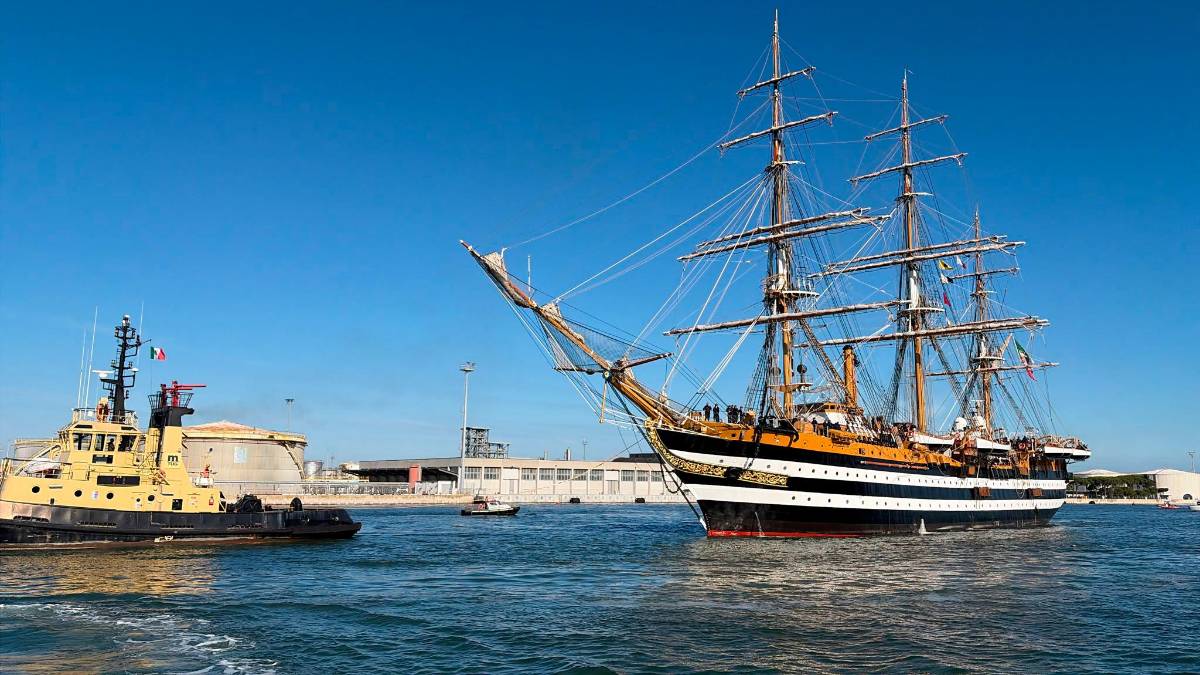 Ravenna, è arrivata l’Amerigo Vespucci - Gallery