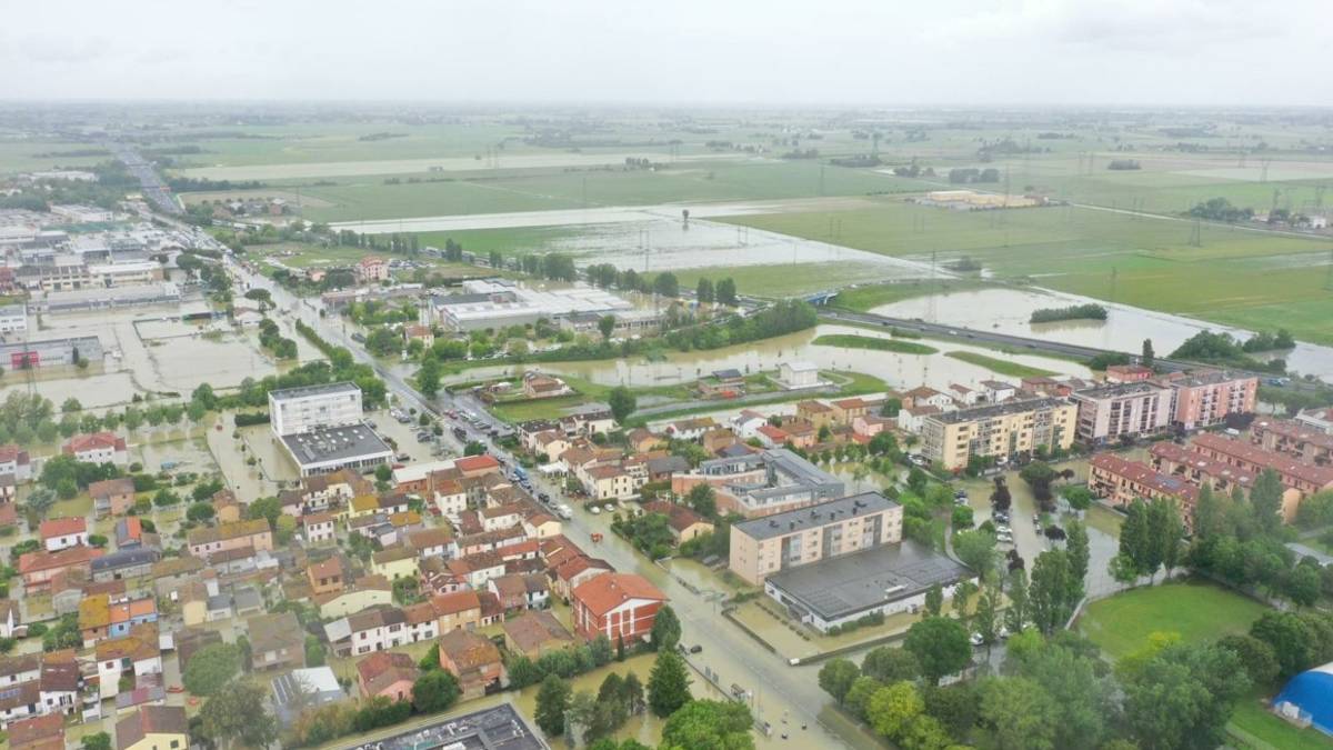 Allagamenti Ravenna, il Comune dispone la prima evacuazione in città
