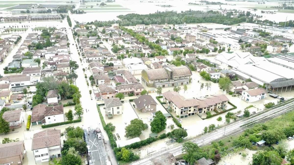 Allagamenti a Conselice e Massa, senza luce e acqua. A Cotignola evacuazione al Maria Cecilia Hospital - Gallery