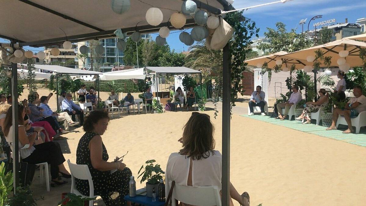 Una spiaggia di Rimini per promuovere diversità e inclusione