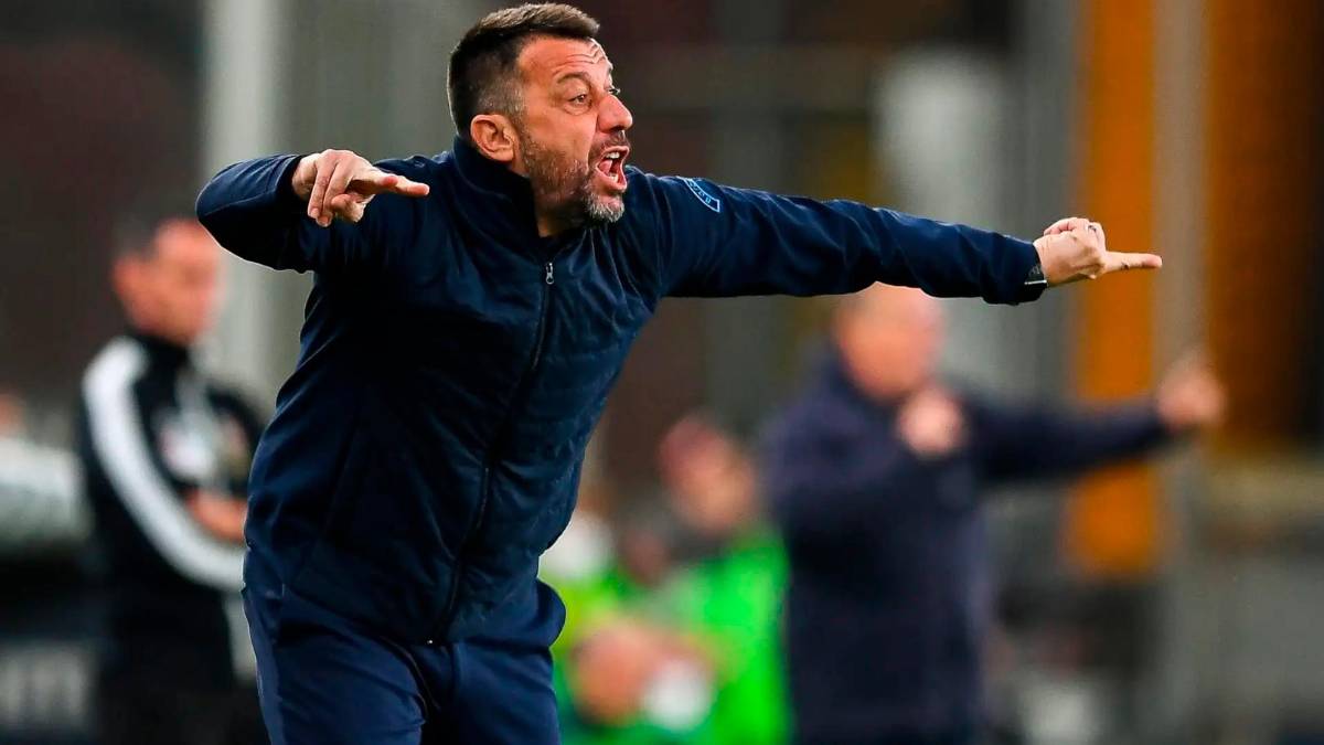 Il tecnico Roberto D’Aversa sarebbe finito anche nella lista del Bari e del Venezia