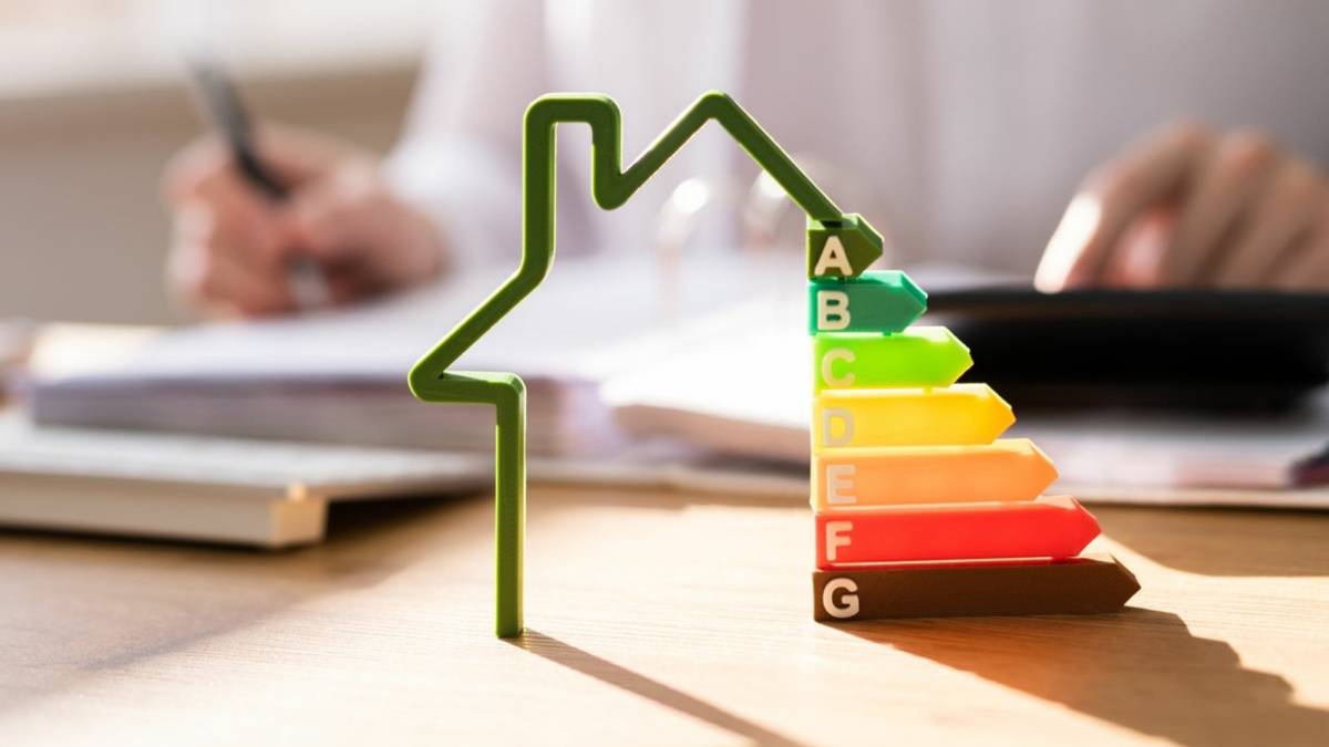 Rimini. Efficientamento energetico&nbsp;per quasi mille punti luce
