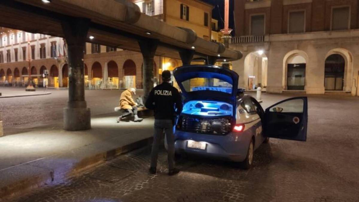 Picchia la madre: 27enne arrestato a Forlì