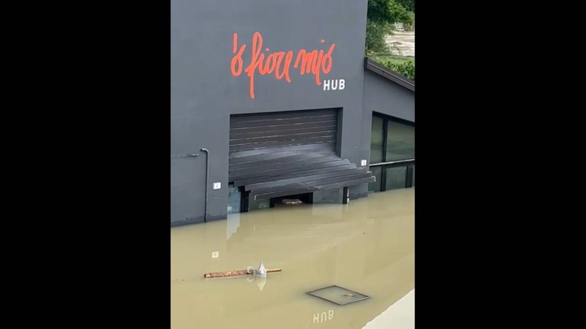 A Faenza l'alluvione ha distrutto anche 'O fiore&nbsp;mio&nbsp;hub