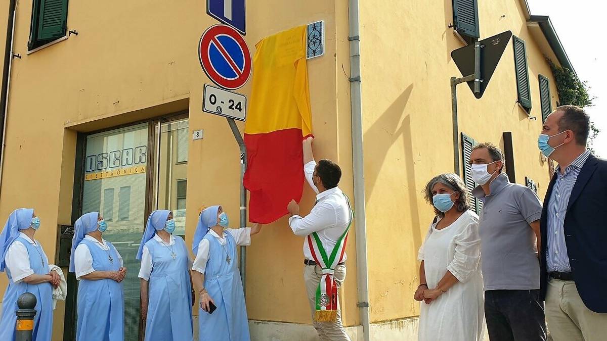 Ravenna, 13 targhe toponomastiche del laboratorio Annafietta