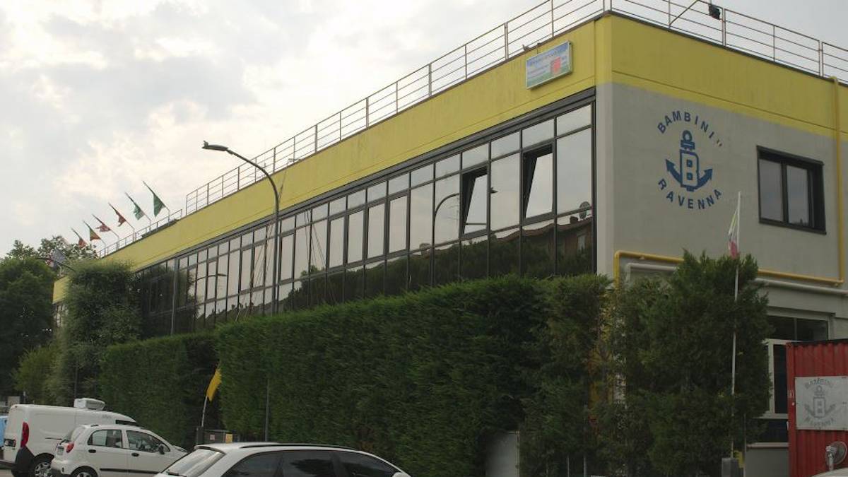 Ravenna, truffa a tre banche: patteggia ex dipendente della Bambini