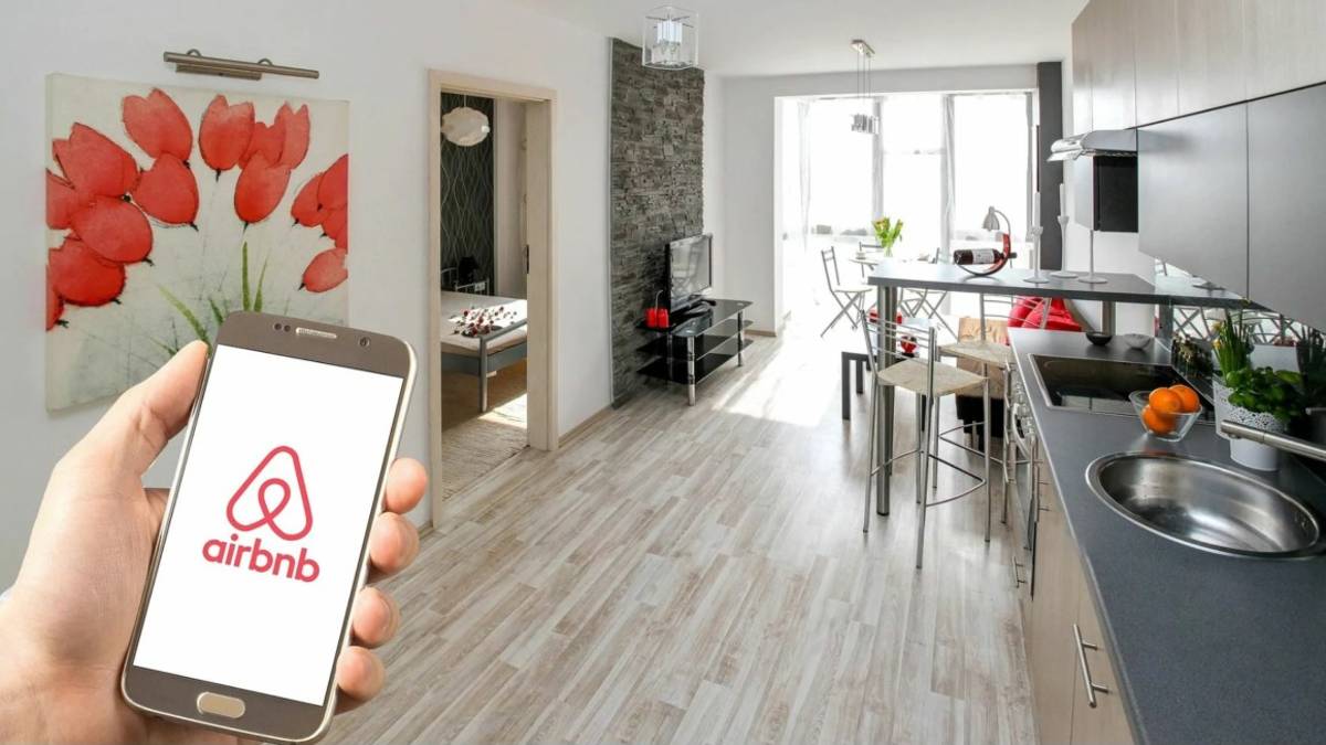 Cesenatico. Affitta casa con Airbnb per 3 giorni e se la trova occupata per 8 mesi