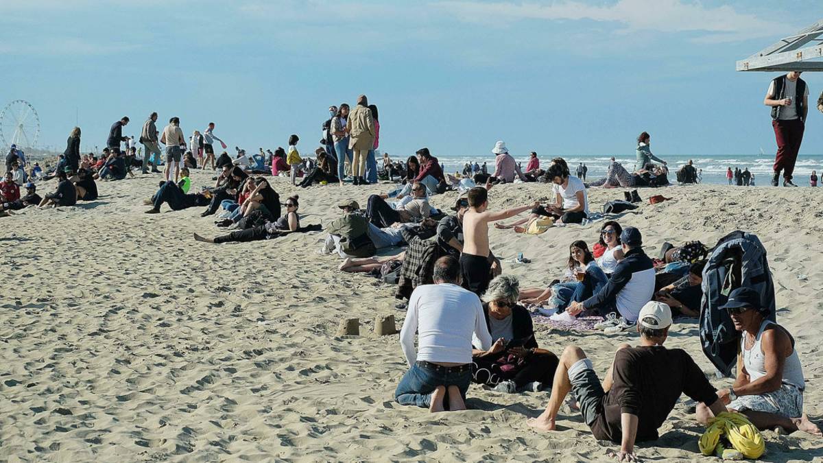 Rimini, come ai bei tempi: un pieno di turisti per Pasqua - Gallery