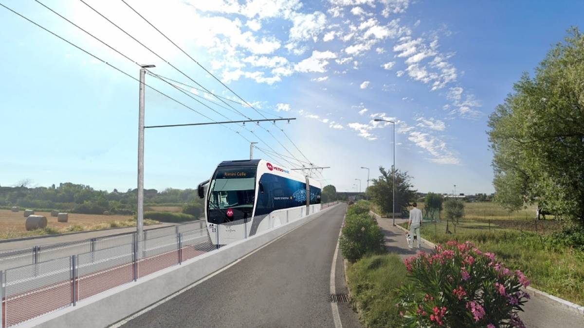 Rimini, il Metromare salpa per Viserba