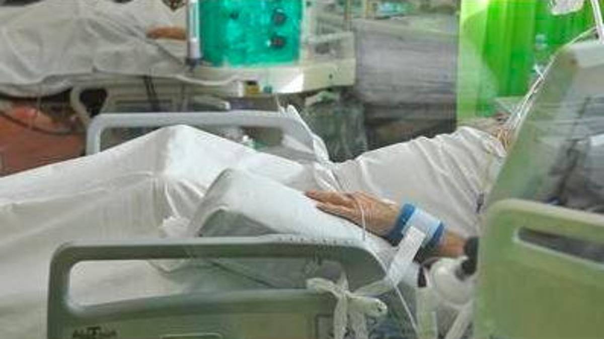 Derubata nella stanza della clinica a Cesena mentre subiva un intervento chirurgico in sala operatoria