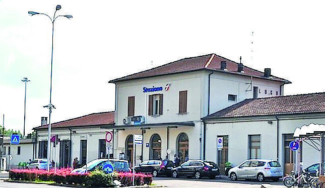 Molesta sessualmente tre ragazze tra le stazioni di Lugo e Solarolo