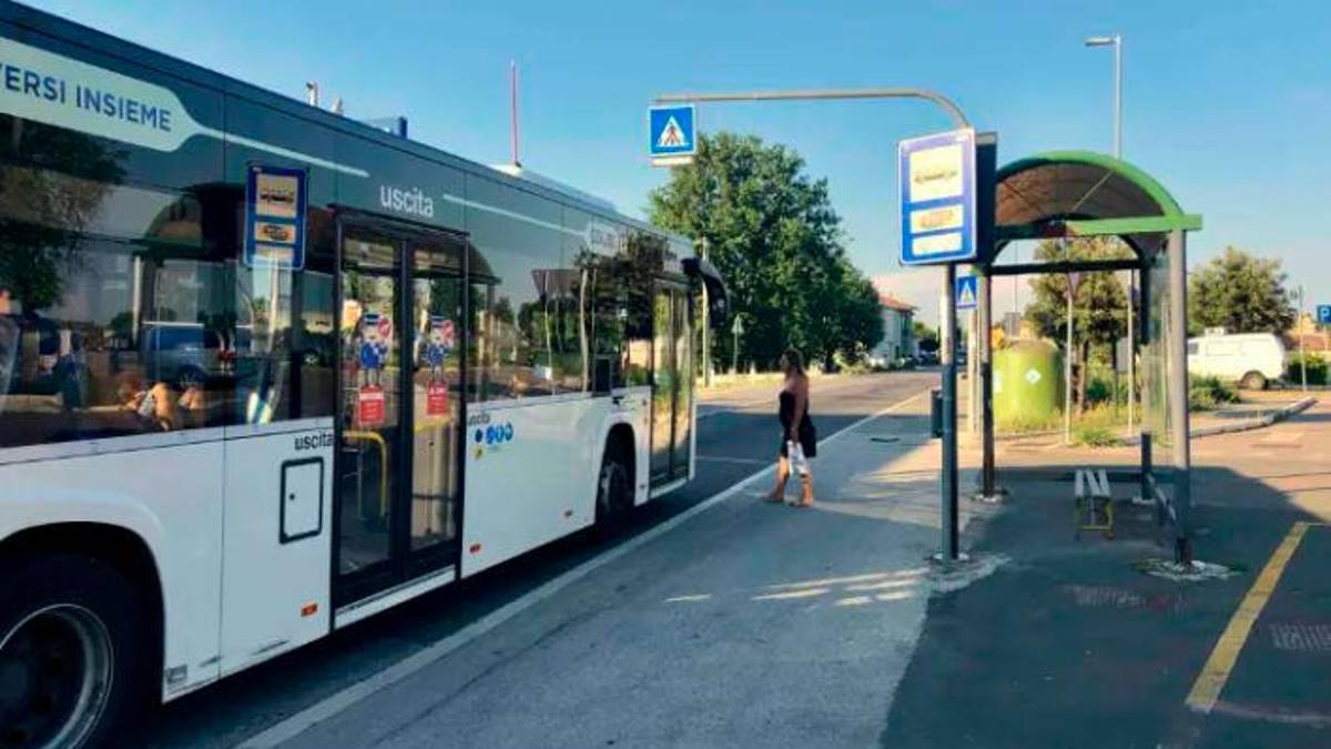 Longiano, protesta per le corse del trasporto scolastico saltate
