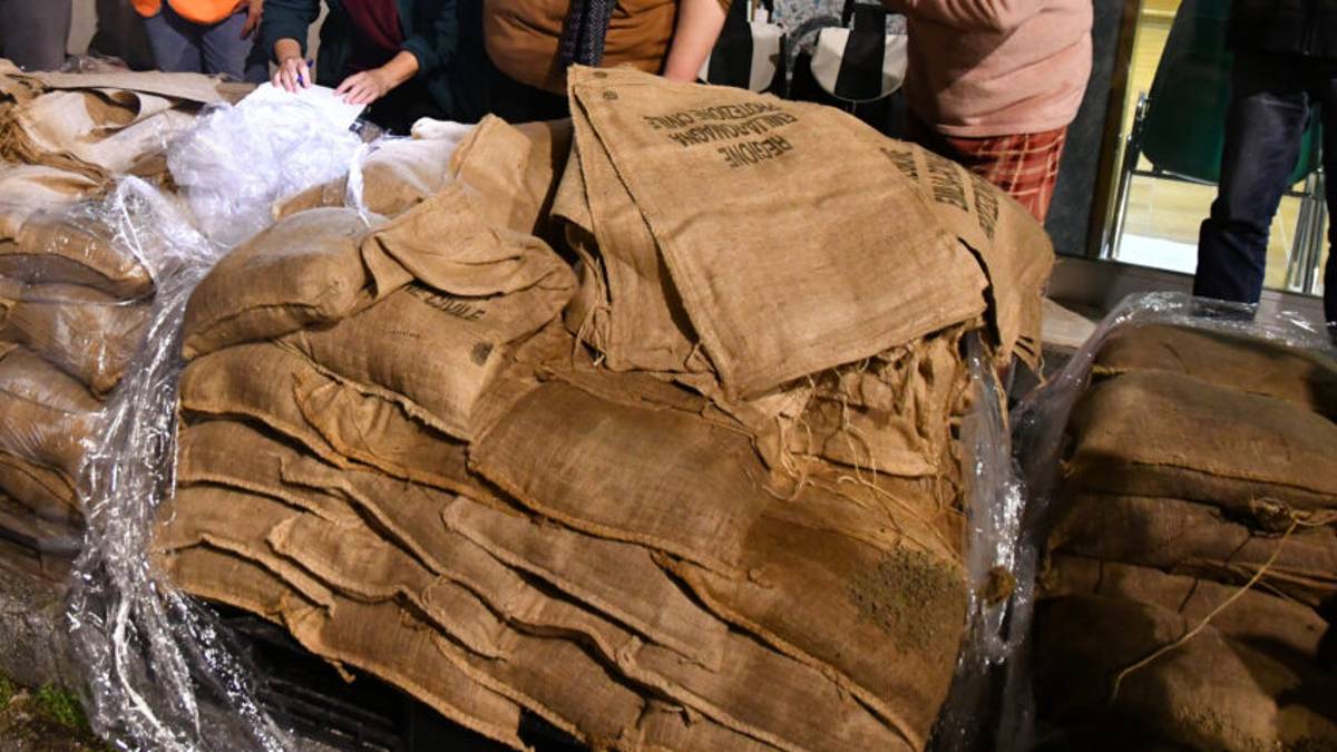 Forlì. Allerta temporali, sacchi di sabbia distribuiti ai cittadini