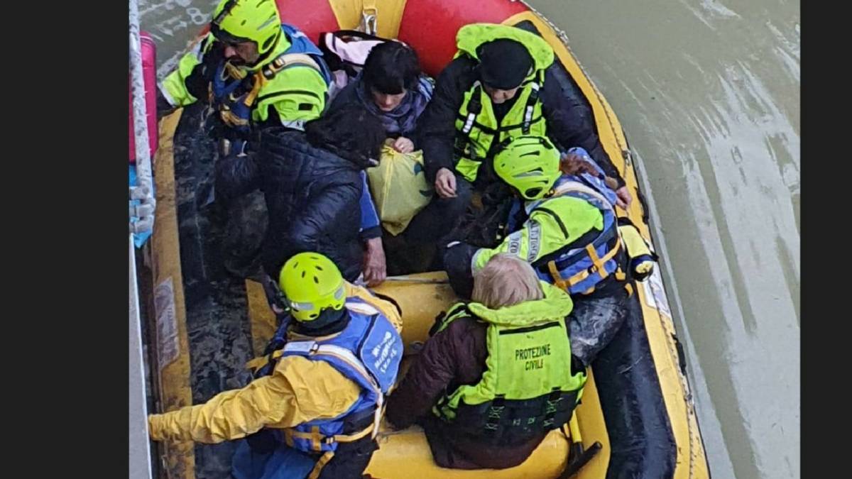 Faenza, sopravvissuto a guerra e alluvione, centenario muore dopo il salvataggio