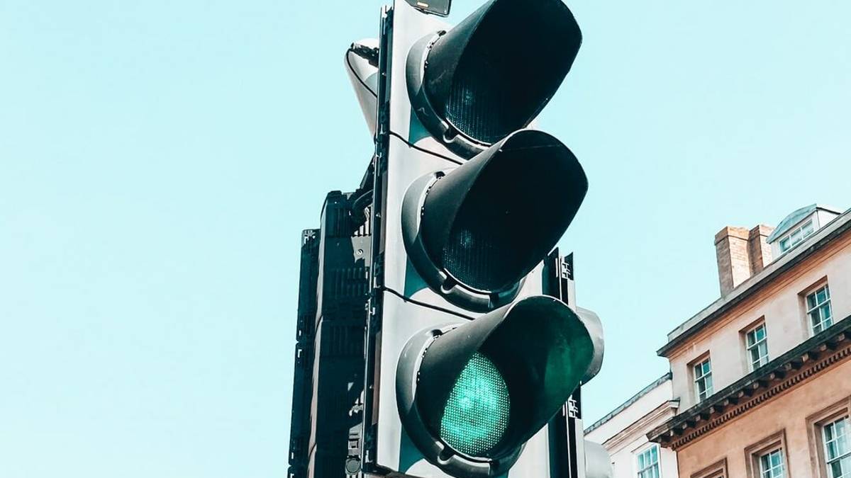 Sant'Agata sul Santerno: Sono 167 euro di multa. Ecco il semaforo che rileva se passi col rosso