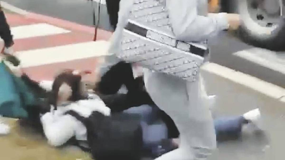 Cesena. Pestata perché non fa copiare i compiti, partono due denunce. Salva la ragazza che faceva il video