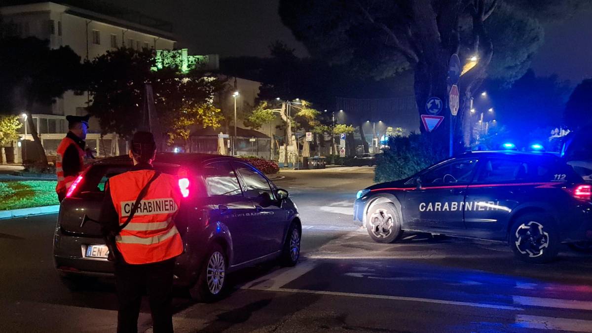 Cesenatico, aggressione in piazza Costa: arrestato l’accoltellatore
