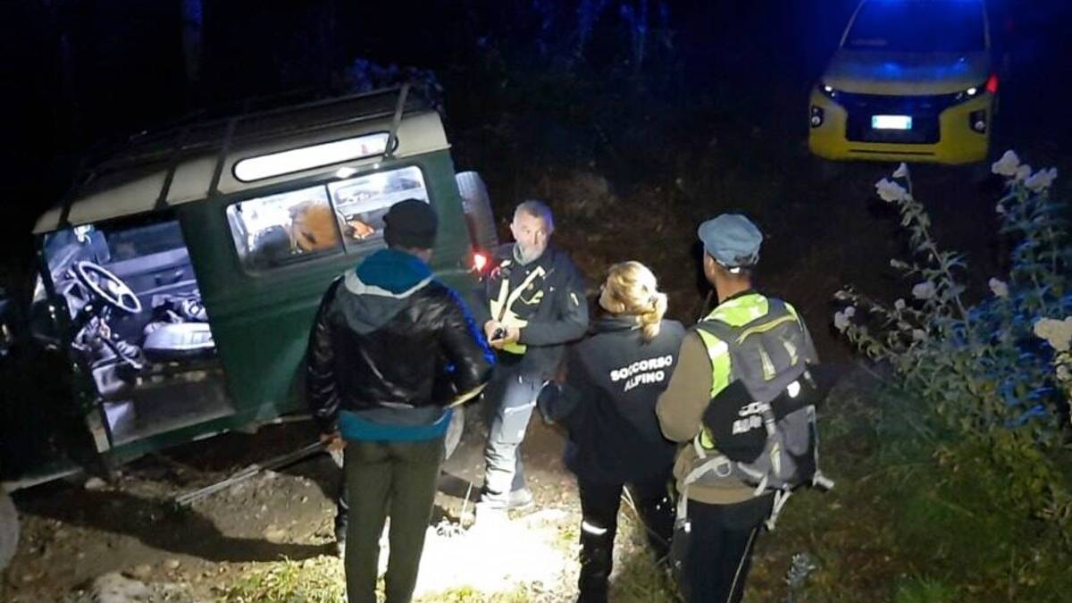 Finisce nel crepaccio, poi si perde: turista tedesco soccorso a Verghereto