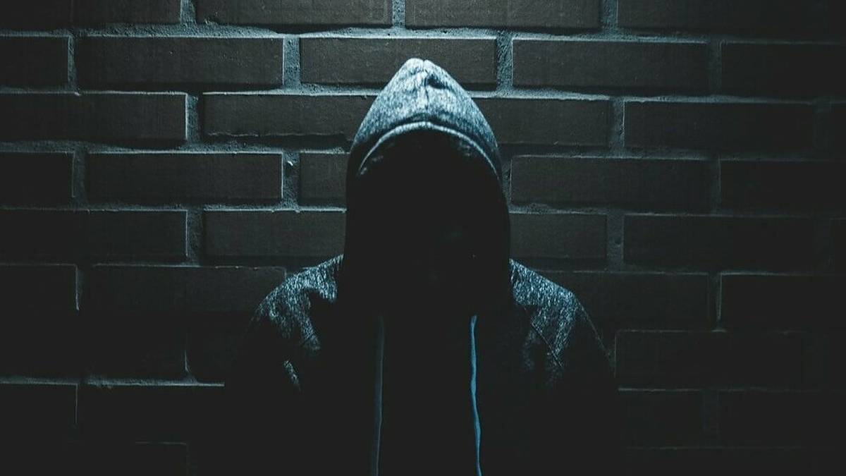 Forlì, sorpreso a rubare in una abitazione: 26enne arrestato