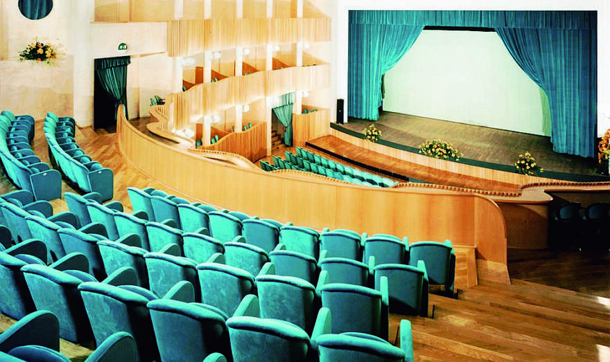 Teatro in letargo, ma si sveglierà, parola di Ghedini di Ater