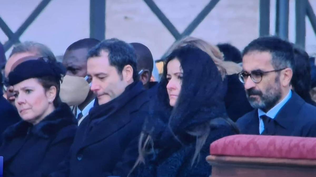 Funerali di Papa Ratzinger: i capitani reggenti di San Marino alla cerimonia