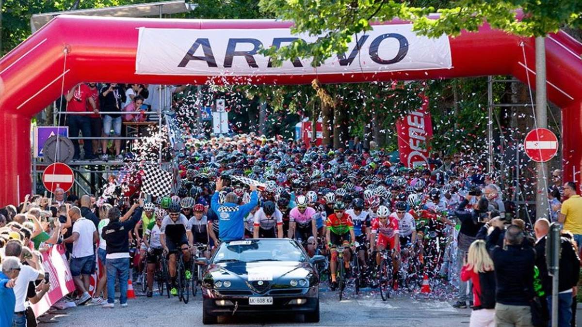 Ciclismo, Covid: la Granfondo del capitano rinviata a giugno 2023